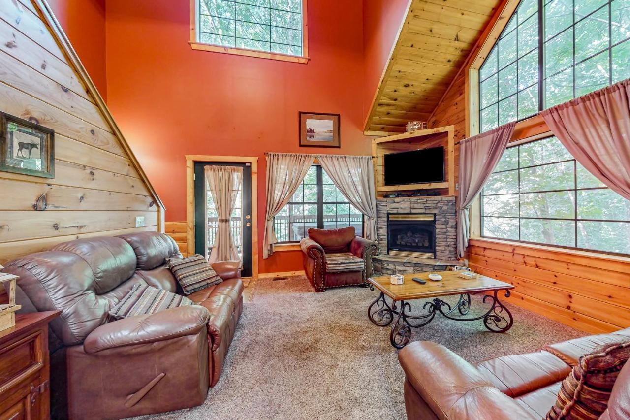 Cozy Cub Cabin Gatlinburg Exterior photo